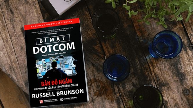 Bí Mật Dotcom – Bản Đồ Ngầm Giúp Công Ty Của Bạn Tăng Trưởng Online - Russell Bruson
