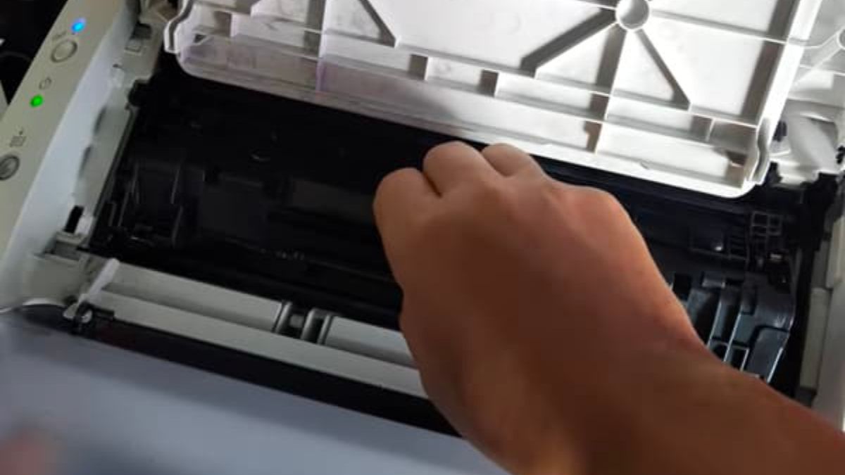 Những khó khăn trong việc xử lý hộp mực cũ
