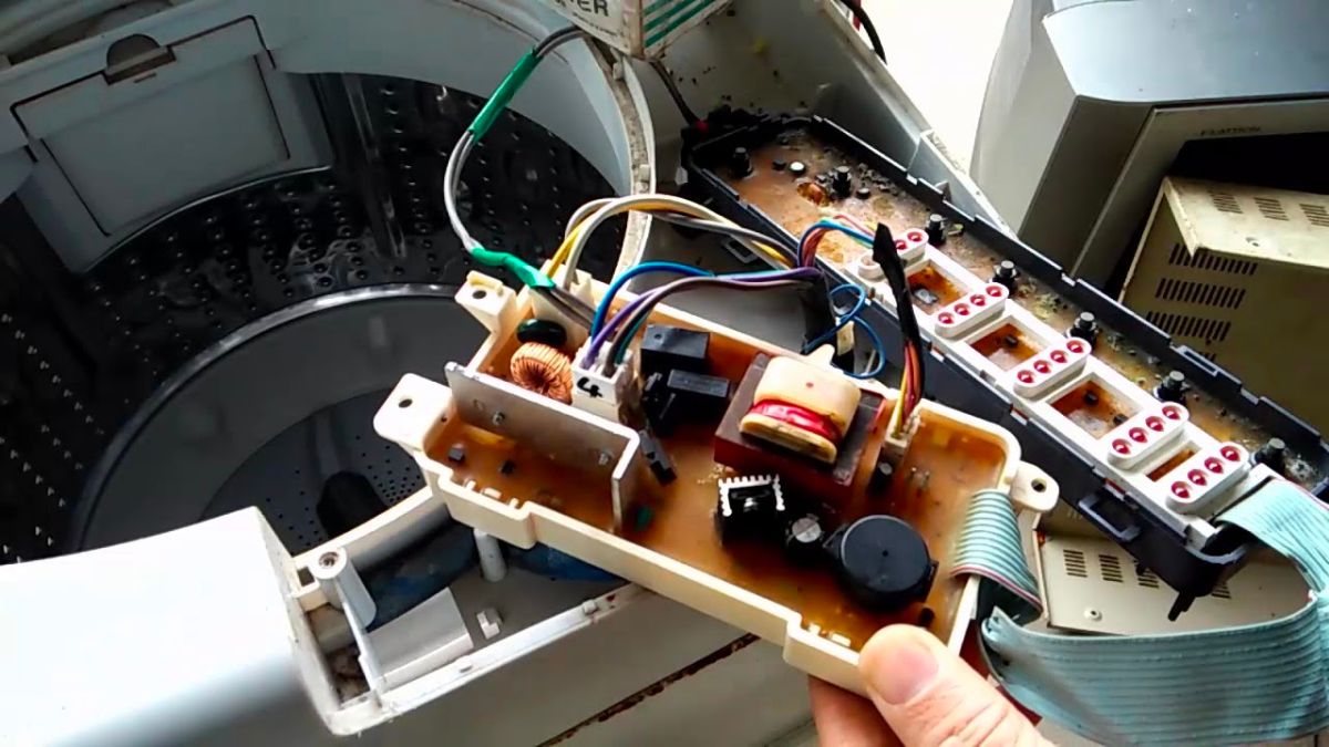 Nguyên nhân máy giặt Toshiba mất nguồn